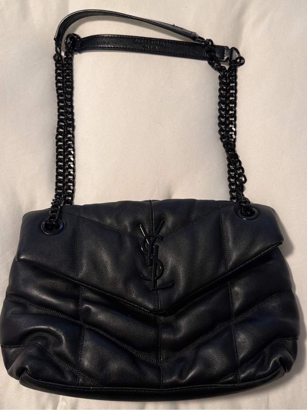 black shoulder/crossbody bag